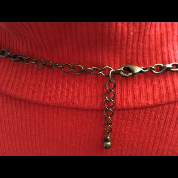 ON HOLD Adorable Brass Tone Owl Necklace - Picture 3 of 9